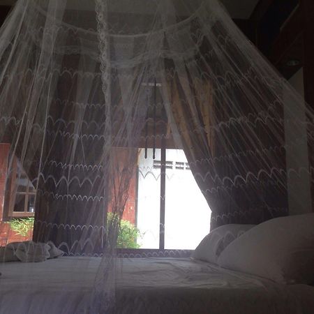 האד סון Hut Sun Bungalow מראה חיצוני תמונה